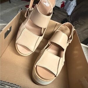 Sorel Tan Women's Sandals